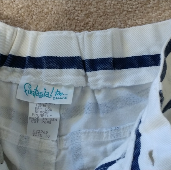 Funtasia Girls Patriotic Denim Shorts Sz 10 - Picture 3 of 3